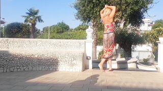 Sexy blonde amateur mature wife outdoor posing and sex