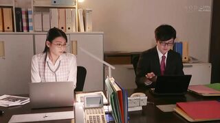 Dating Her Boss Uncensored (Honjou)
