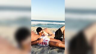 big dick 10 inches fucking the bottom in public beach